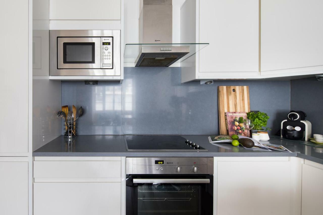 Gloucester Terrace By Lime Street London Exteriör bild